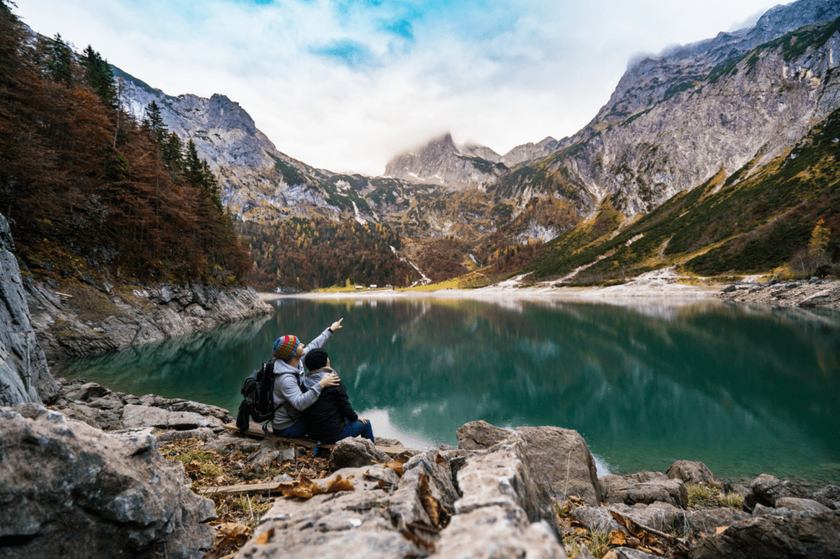 Gesunde Snacks beim Wandern: Energie für unterwegs - NIKIN CH