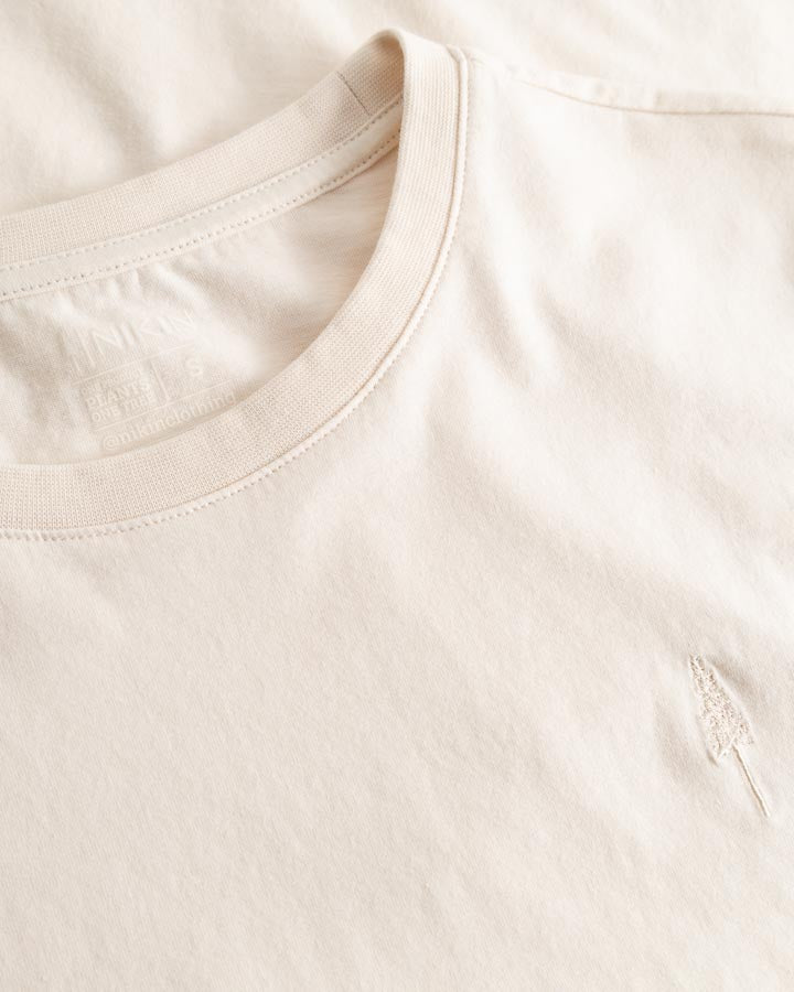 NIKIN TreeShirt Women Porcelain Damen T-Shirt, Bio-Baumwolle, beige, kleiner Baum-Logo unten rechts.