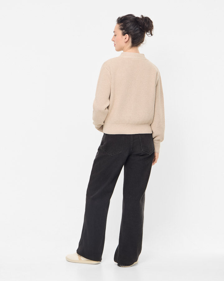 NIKIN TreeCardigan Damen-Strickjacke, beige, lange Ärmel, Damenmode, Rückenansicht vor weißem Hintergrund.