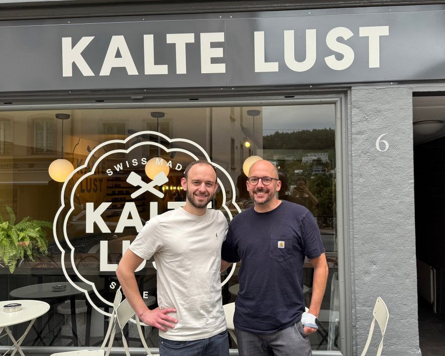 Du poisson d'avril à la réalité : Nikin et Kalte Lust lancent une glace au sapin
