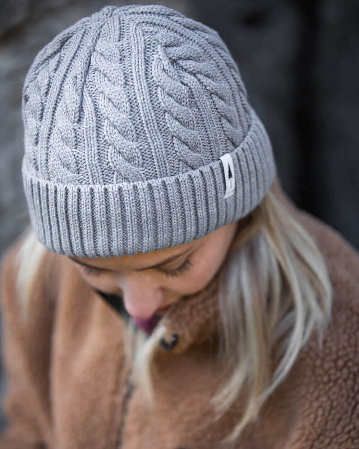 Treeanie Cable Knit Cool Grey - BEANIE - NIKIN
